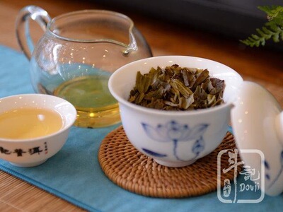 仙湖斗记定制青花瓷带齿高端盖碗