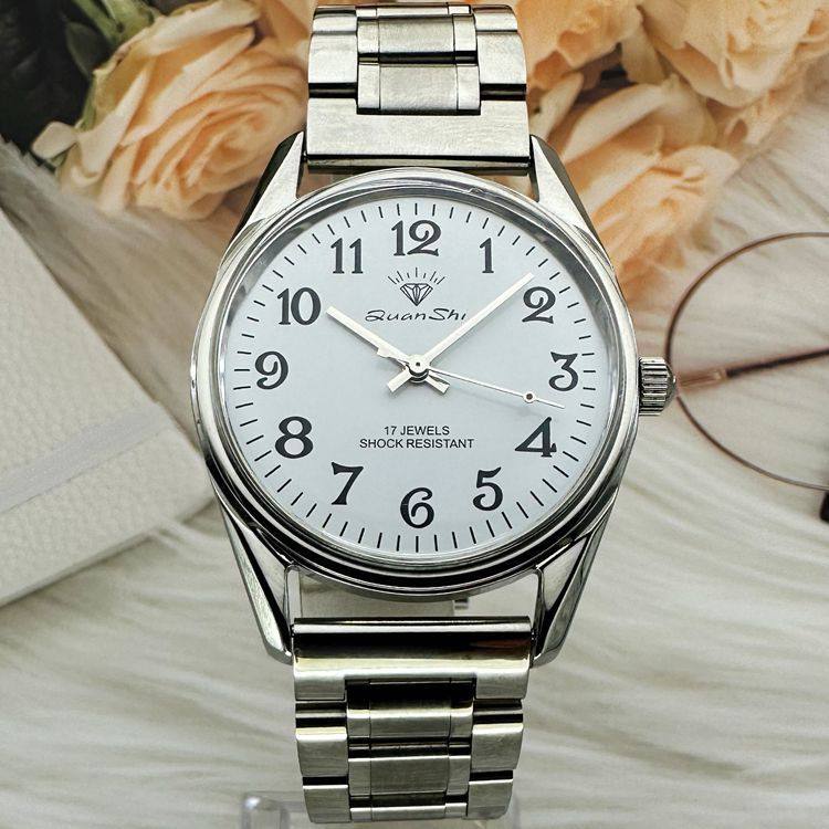 上海钻石牌机械表全新库存手动上弦8120大数字中老年男士复古手表