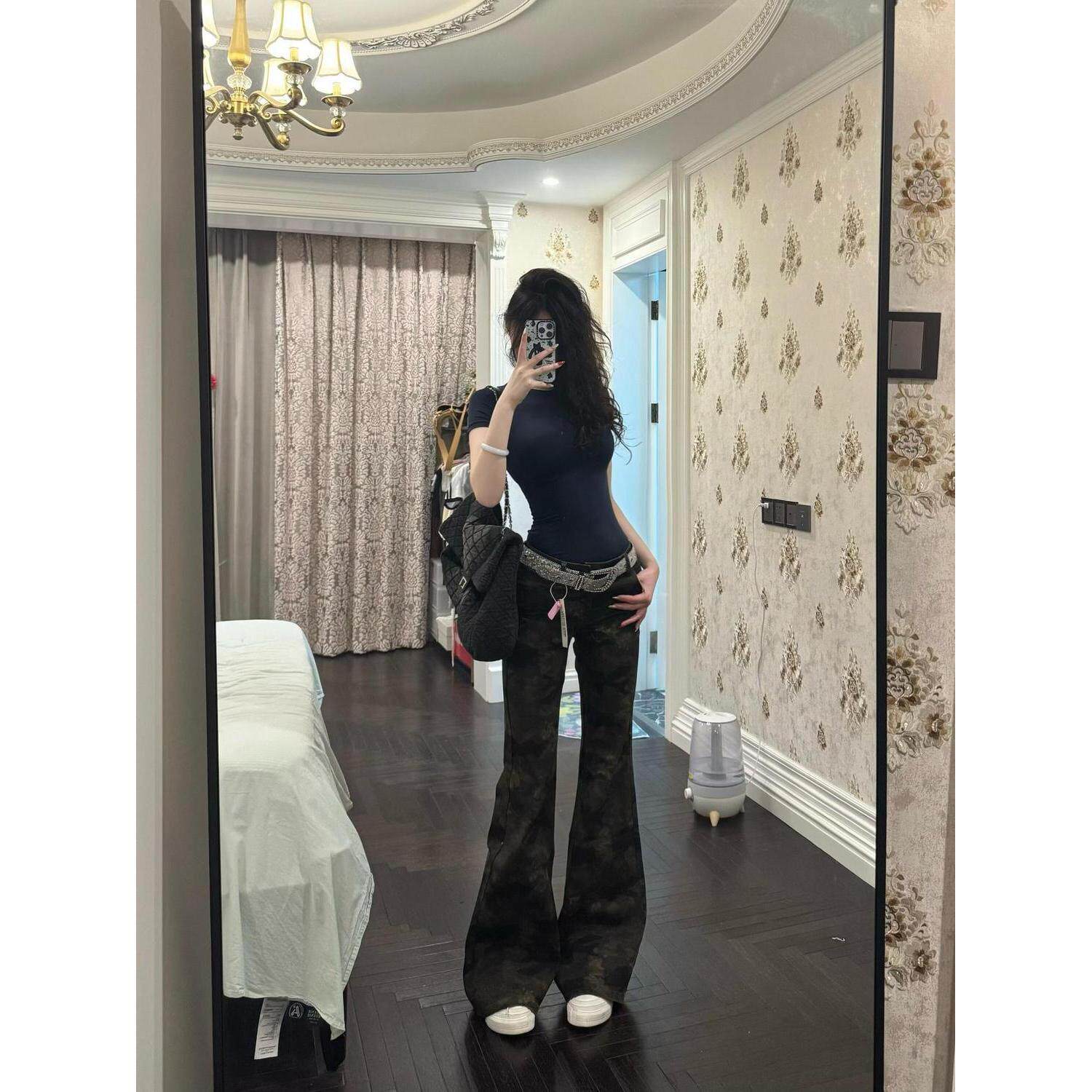 美式辣妹迷彩微喇牛仔裤女春秋季低腰新款复古显瘦垂感喇叭拖地裤