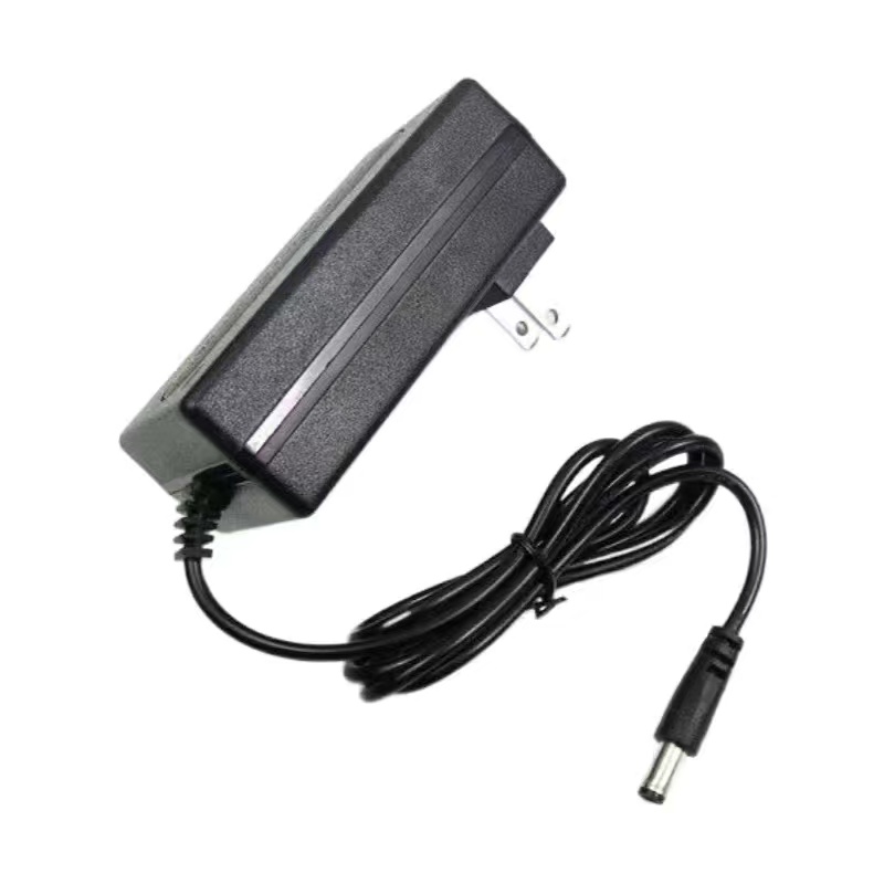 无线水枪充电器锂电池充电器牧田款洗车机适配电源充电器通用