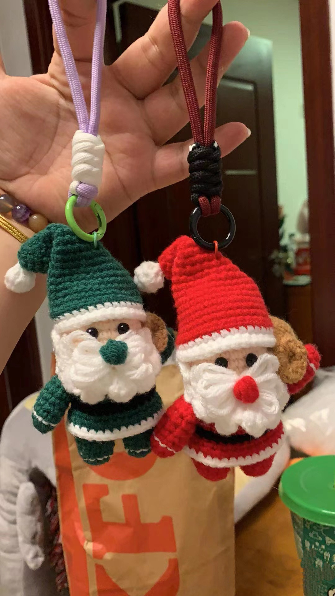 【成品】四股牛奶棉毛线编织钥匙挂件圣诞老人钩织针织玩偶手工
