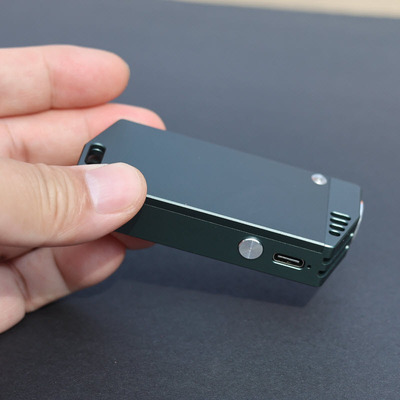 纤绿545 555 571 593 505 520 638 658nm黄光绿光蓝激光指示器X1