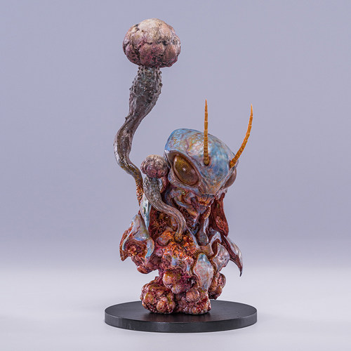 末那虫草蝗原创设计雕像