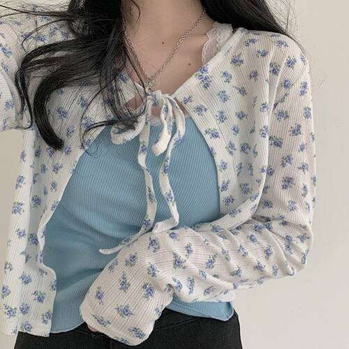 蓝莓小碎花韩带软妹宽松短开衫