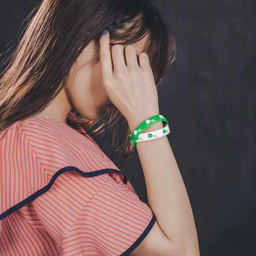 原L038创潮牌GOODUC四K叶草胶手环男女个性幸运手腕带学生橡胶手