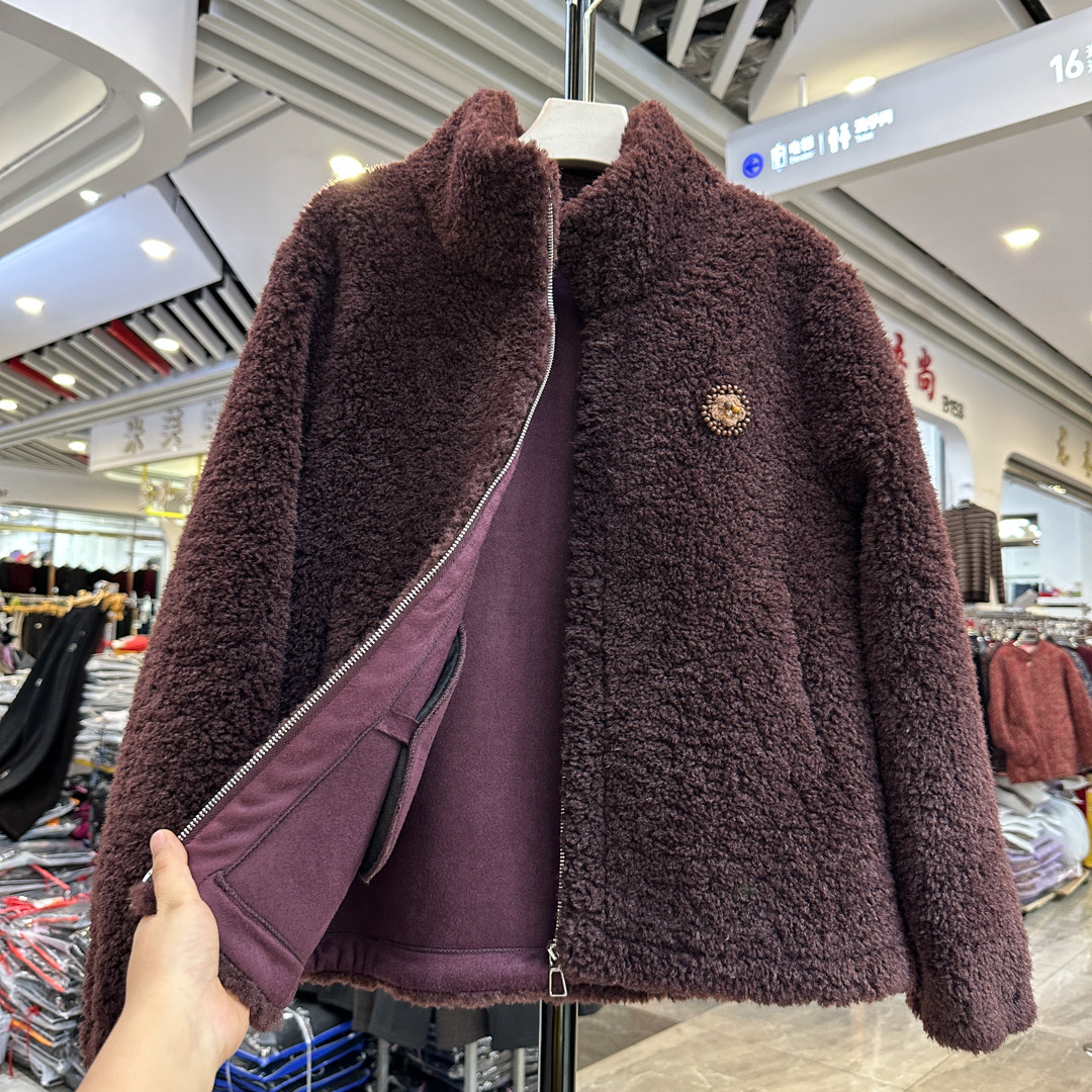 时尚羊羔毛立领短款开衫毛绒外套