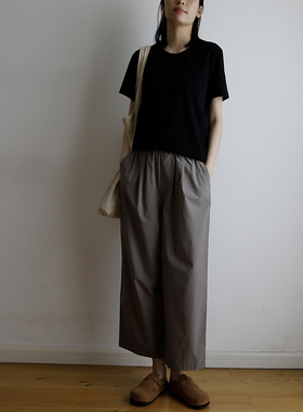 艺间出品日系简约基础百搭纯色宽松纯棉圆领短袖女士t恤2025夏黑