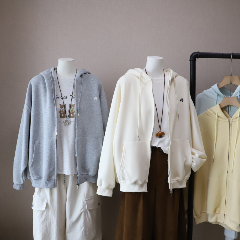 2025秋冬新款韩版时尚连帽刺绣宽松显瘦休闲百搭卫衣女