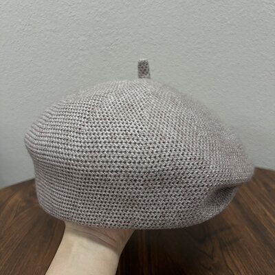 韩版时尚简约纯色薄款贝雷帽