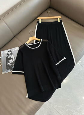 C4988 时尚巴黎的老店 超及舒服 弹力真丝针织套装 镂空上衣+长裤