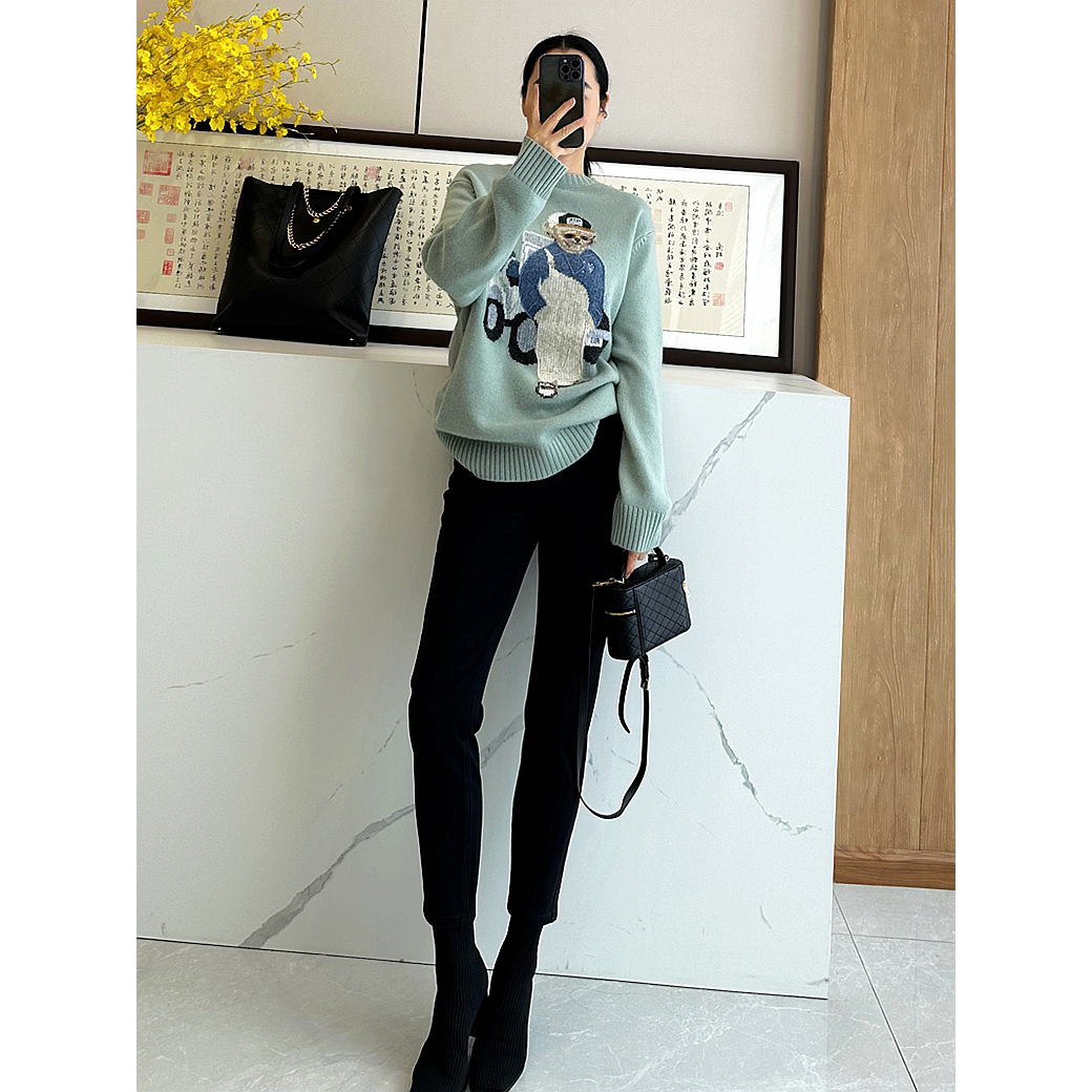 C4777时尚巴黎的老店 磨毛薄绒 超显瘦保暖 弹力牛仔裤九分 碳黑