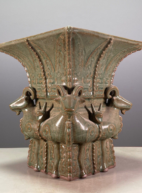 乡村古玩官窑老瓷柴窑花瓶清三代瓷器宋代龙泉窑四羊方尊