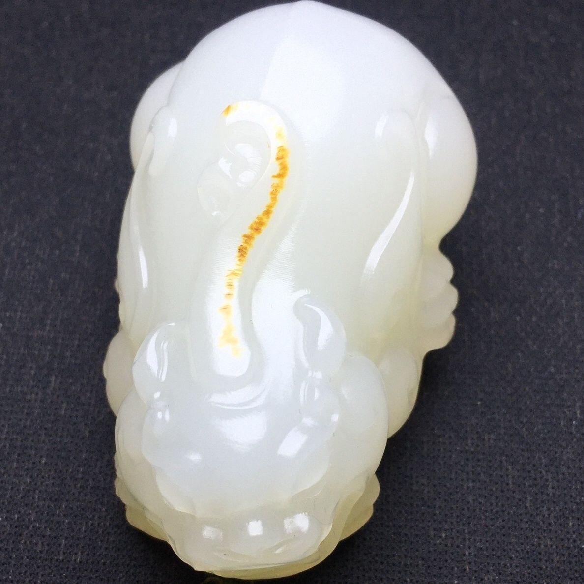 和田玉籽料原石貔貅手把件红沁皮老料把玩件玉石摆件貔貅把玩件