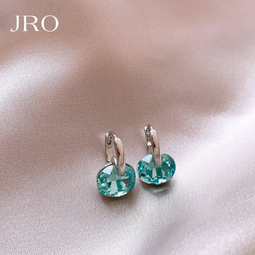 蓝色圈圈锆石耳环独特漂亮