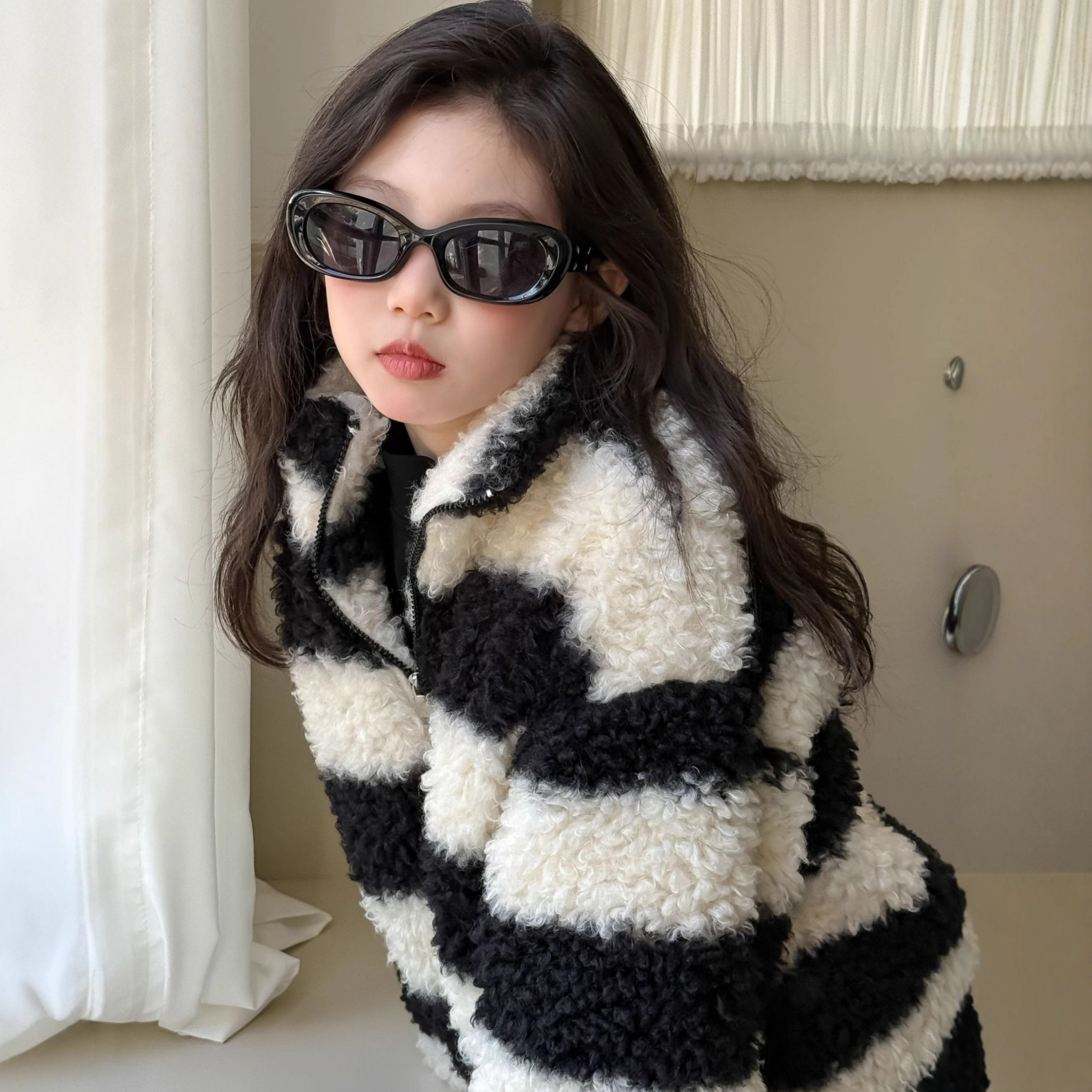 童外套2025冬季新款女童条纹宽松夹棉仿皮草潮范立领毛毛外套大衣