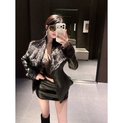 灰尘邓邓 毛领皮衣外套女高级感2025冬季黑色短款收腰加厚皮夹克