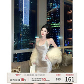 新款 灰尘邓邓 御姐感连衣裙女2025冬季 性感挂脖包臀裙生日裙子