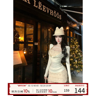 灰尘邓邓 韩式穿搭套装女2026早春新款抹胸针织上衣短裙两件套