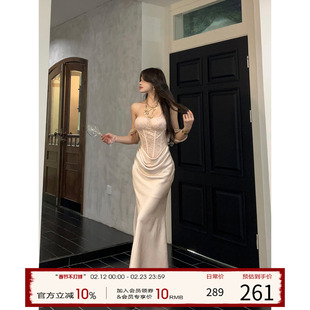 灰尘邓邓 重工设计感吊带裙2025冬季新款高级感抹胸长裙生日裙子