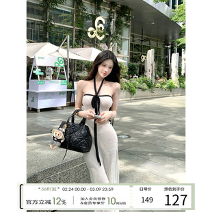 灰尘邓邓 纯欲挂脖连衣裙2026早春包臀裙抹胸长裙一字肩法式裙子