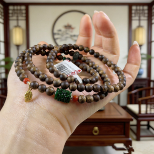 国风文玩男女款 新中式 手链 干青翡翠配饰 天然沉香多圈手串