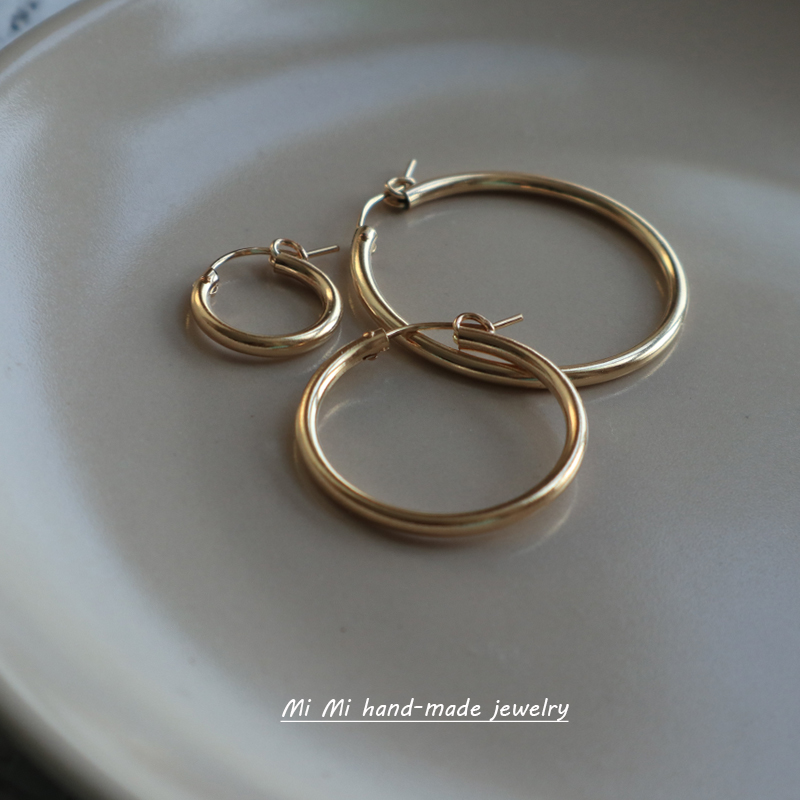 mimi包金注金经典复古风加粗耳圈