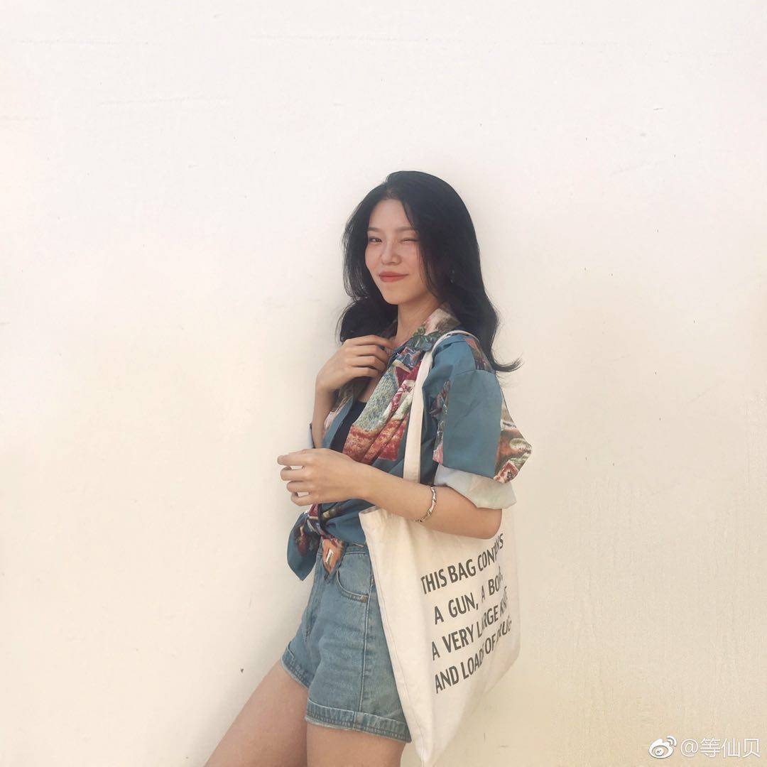 @李因乐包里有炸弹请文字帆布包