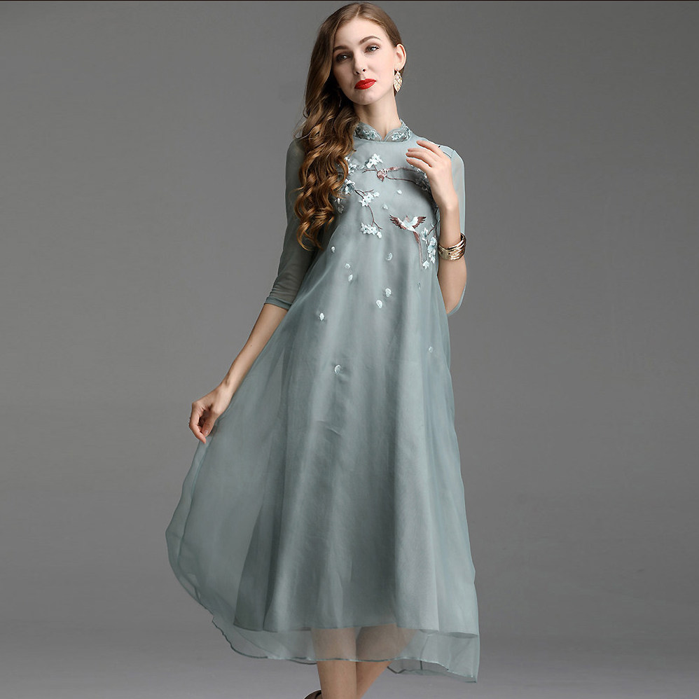 民族风新中式连衣裙桑蚕丝欧根纱复古重工花鸟刺绣显瘦女夏薄款裙