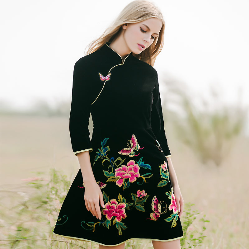 春秋中国风刺绣丝绒旗袍连衣裙