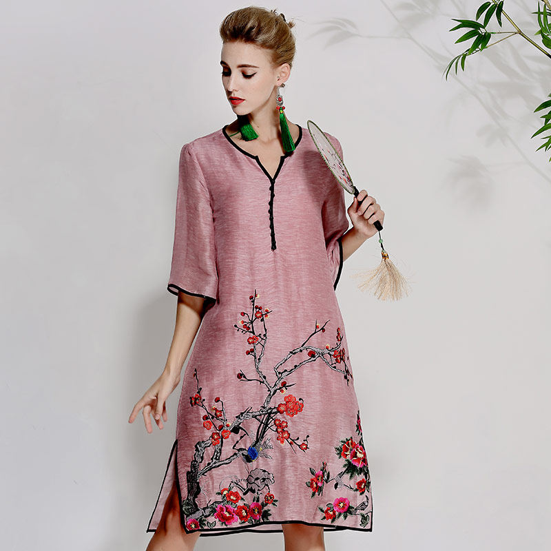 新中式连衣裙女春夏安娜滕复古国风梅花刺绣真丝麻中长款改良旗袍
