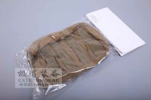 SPECTER出品，800D CORDURA抗撕裂面料，产品尺寸25CM*16CM*8CM，MOLLE扎带兼容设计，可挂接在各类户外包具上或战术背心上，可放置手电筒、GPS、手机、平板电脑、工具钳之类的物品，实用耐用。美国原产。