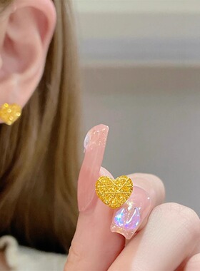 黄金包银耳钉女生爱心拉丝方糖耳饰高级轻奢设计感爆闪百搭送礼物