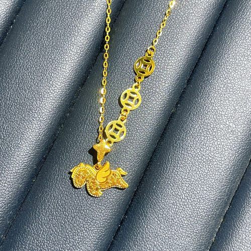 s925纯银镀黄金色新款小飞马项链独角兽生肖马爆闪本命年锁骨链女