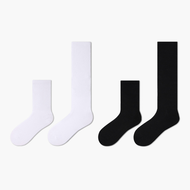 经典黑白中筒袜子insJK街头滑板