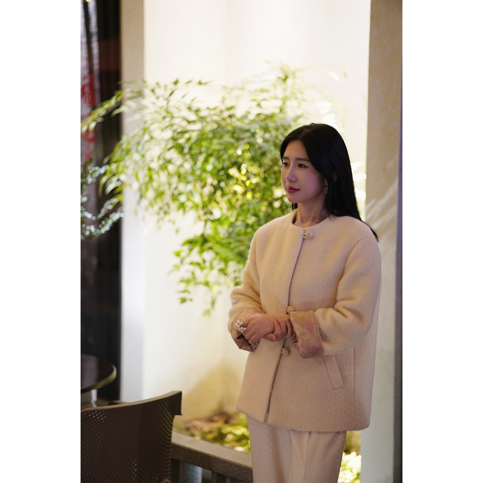 娇阳自制  新年款！拜年穿！两种穿法 宋锦白色羊毛短款大衣外套,女装/女士精品,短外套,淘宝优惠券,粉丝福利购,淘宝优惠卷