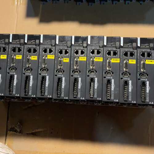 议价SV630NS2R8I汇川400W驱动器，成色如图所示，实物可维修