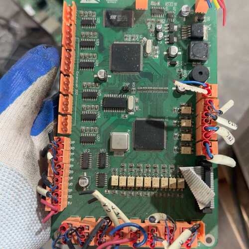 议价 OCEAN MCX314AS-LPC2214FBD144芯片 可维修