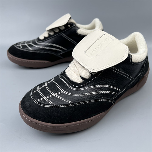 复古翻盖德训鞋女款黑白拼色