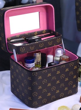 多功能化妆包女2025新款护肤品收纳盒便携外出手提防水化妆洗漱箱