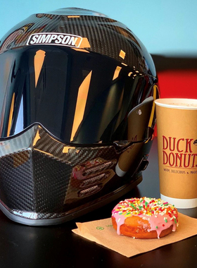 美国 Simpson 辛普森 BANDIT 匪帮 GHOST 碳纤维复古机车头盔