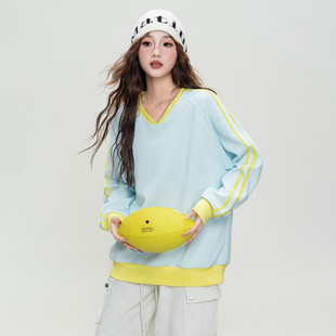 美式 新款 复古撞色V领卫衣女宽松休闲百搭上衣 2026冬季 ILOVECHOC