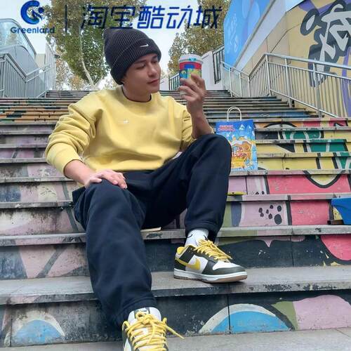正品Nike运动休闲保暖套头衫卫衣