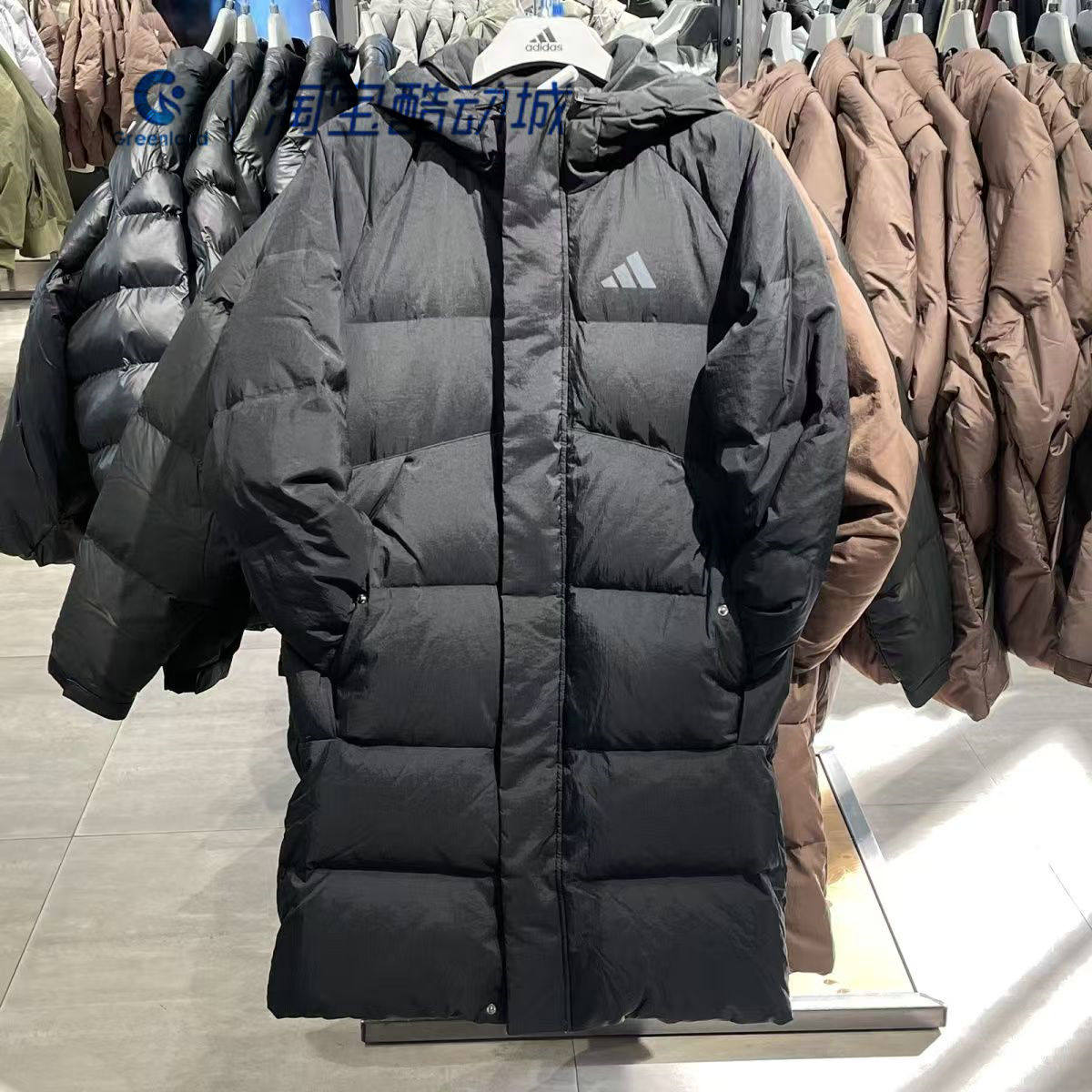 阿迪达斯蓬中长保暖鸭绒羽绒服