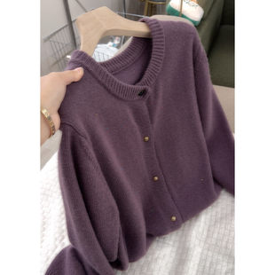 针织衫 2205 新款 秋季 宽松女士上衣 亮片黑爱心金豆开衫