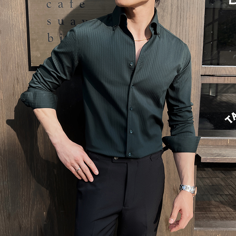 2025秋装男士修身暗条纹长袖衬衫商务休闲高级感V领时尚打底衬衣