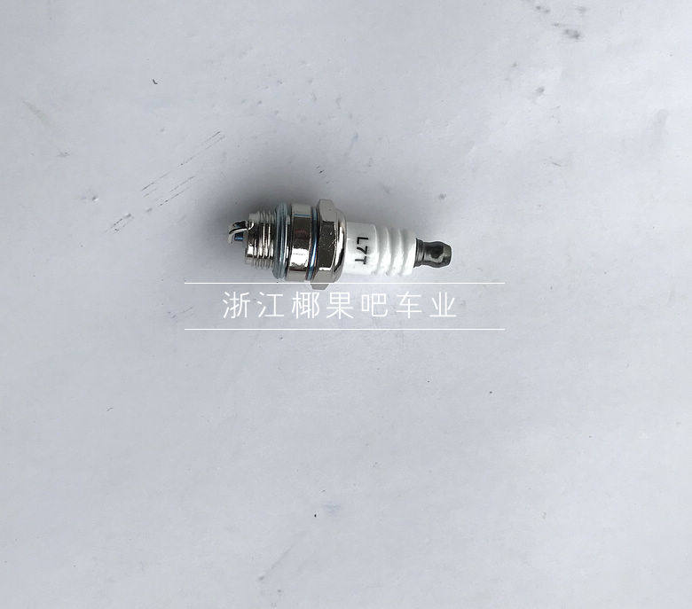 49CC Two-stroke engine Spark plug Mini SUVs Small car motorcycle parts L7T Fire mouthin the Motorcycle/Equipment/Fitting , Motorcycle Accessories , Ignition/Ignition device  category - from Buy2taobao.com to provide professional Taobao agent buy service