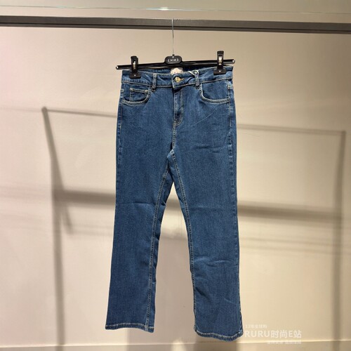 直筒型牛仔裤莱赛尔26秋冬