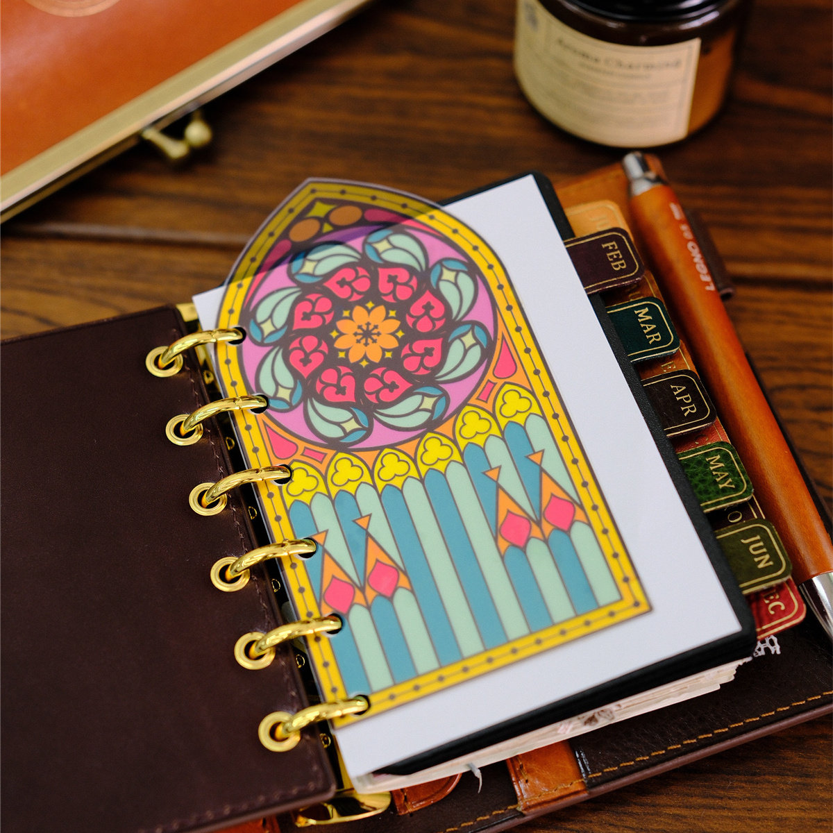 米兰大教堂欧式窗花胶片分隔页