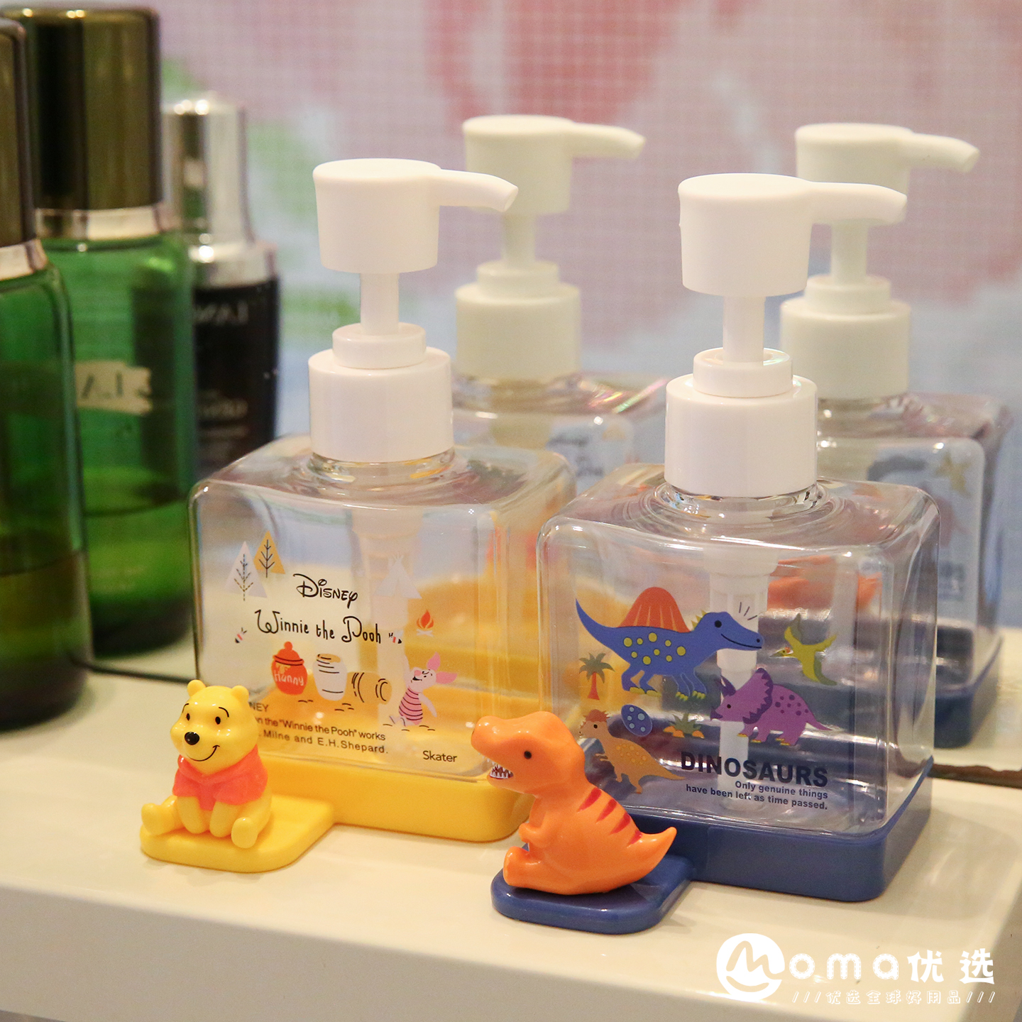日本进口小恐龙卡通按压式乳液器可爱透明沐浴露洗手液体用分装瓶