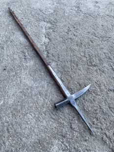 俄罗斯户外战锤战斧北欧中世纪兵器影视剧道具手工轴承钢锻打野营